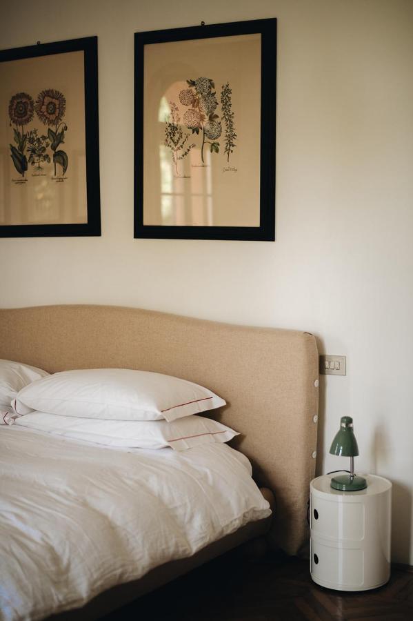 Le Dimore De Il Borgo Del Balsamico Albinea Exterior photo